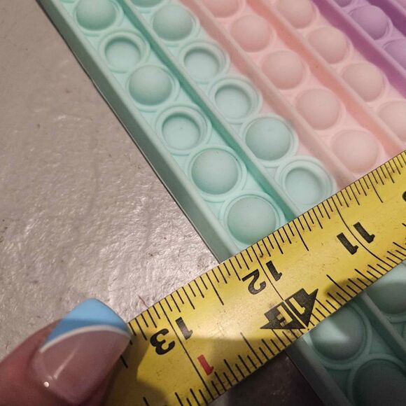 Pop It Bubble Toy Fidget Toy Silicone 7" X 12" - Picture 3 of 3